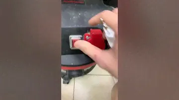 Пылесос Pit
