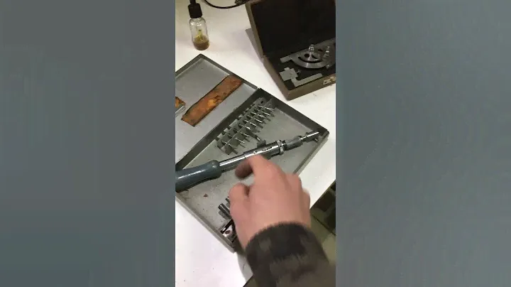 Отвертка реверсивная из СССР